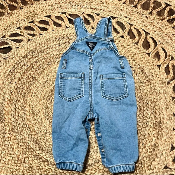 OSHKOSH B'Gosh BLUE Denim Overalls Jeans Baby 6 Months Unisex - Picture 4 of 4